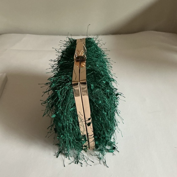 Emerald Green Textured Clutch Evening Bag - Picture 2 of 5